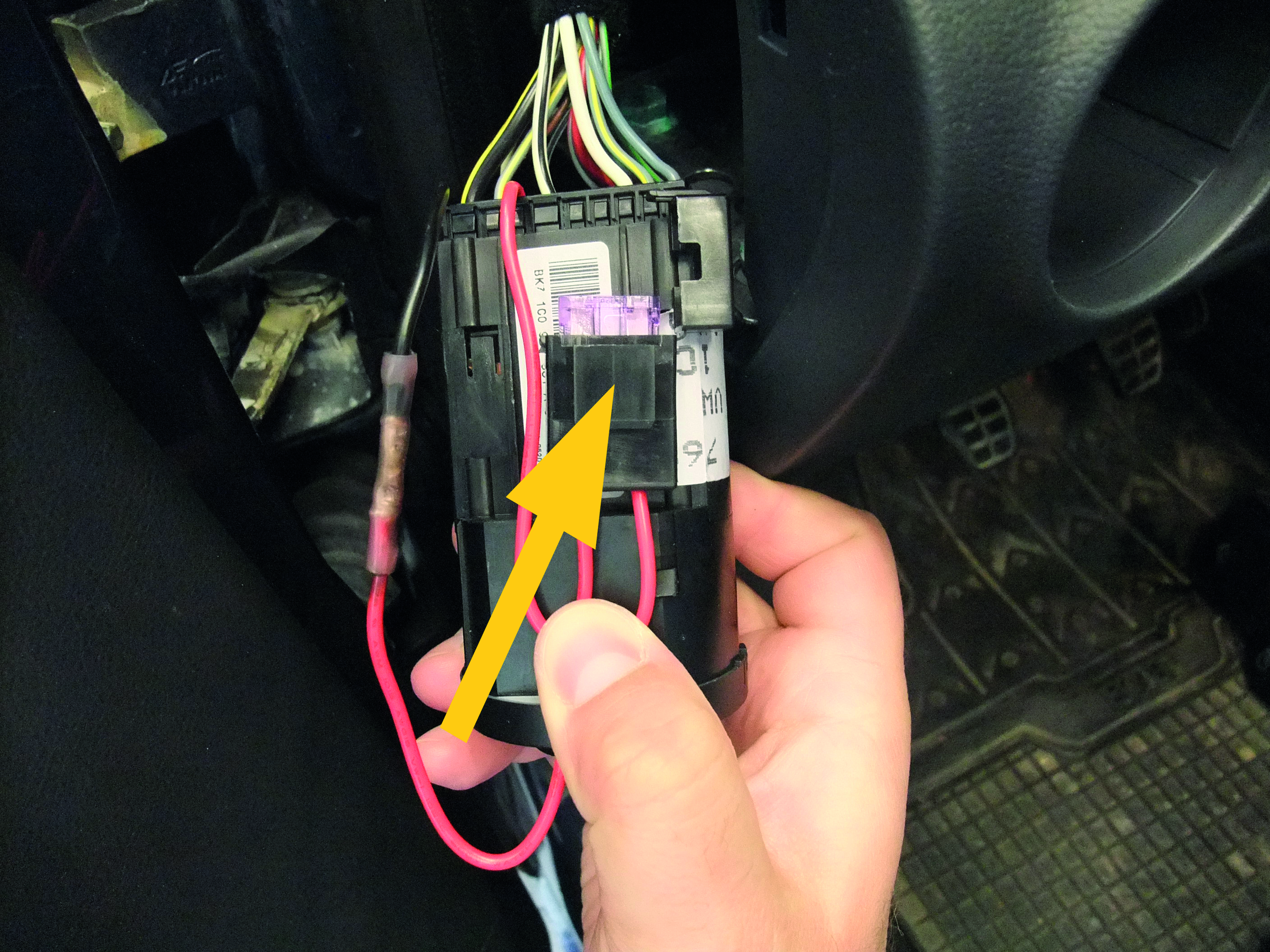 Fuse holder with 3 amp fuse