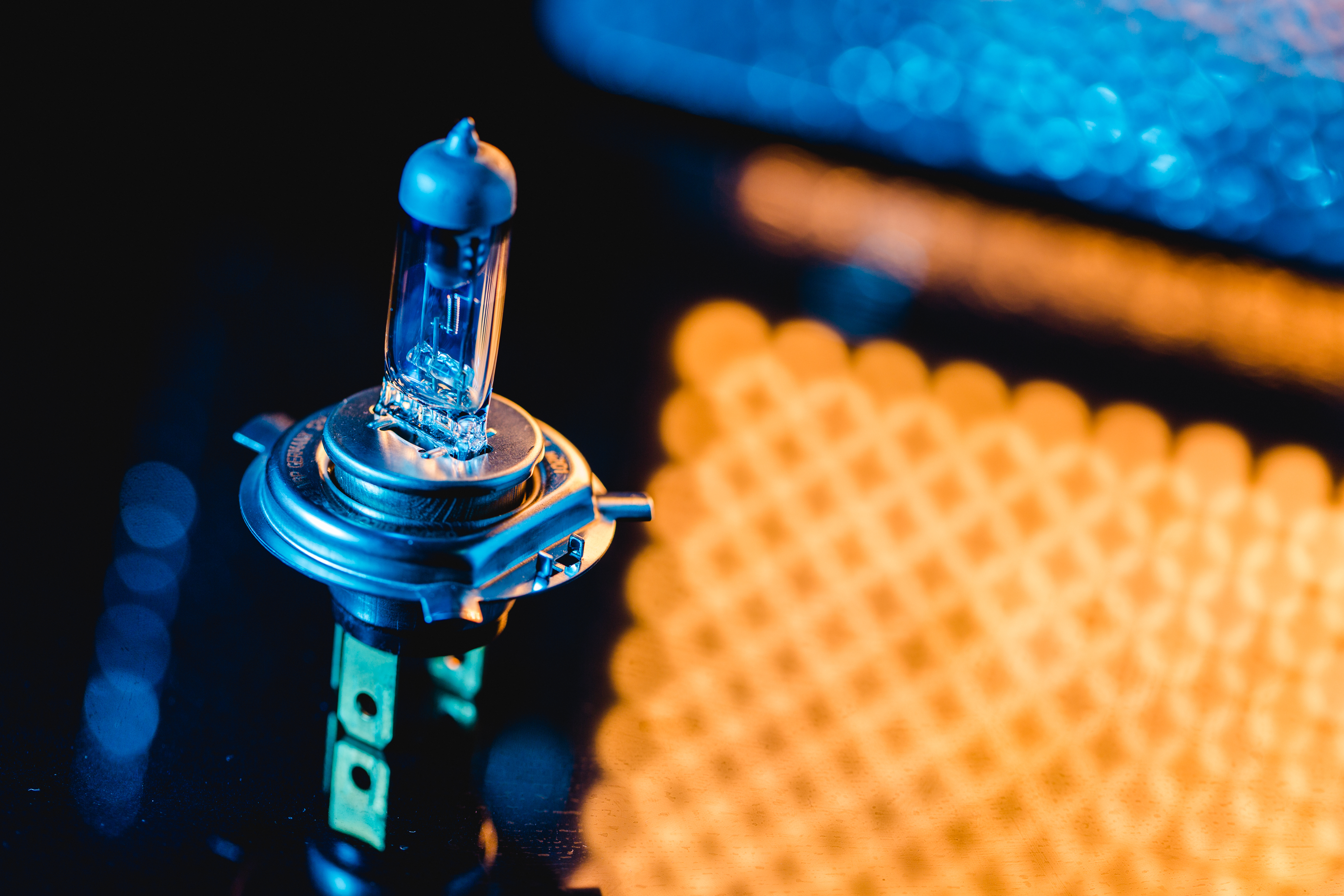 Di quali lampadine ha bisogno la vostra auto